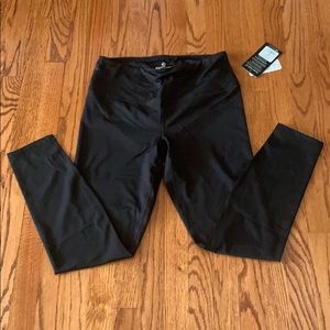 Sold NWT 90 Degree by Reflex fleece lined leggings
